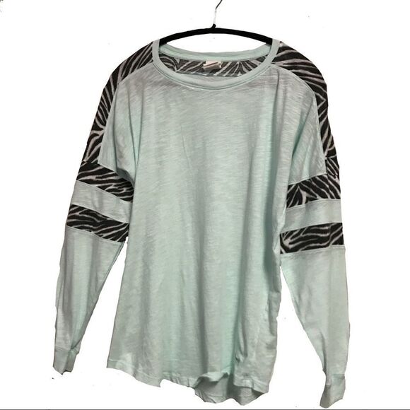 Pink Victoria's Secret Zebra Crewneck Long Sleeve Mint Green - Picture 3 of 14